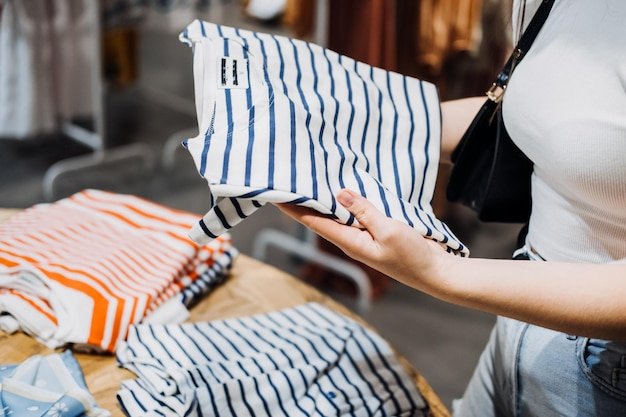Types Of Garment Samples: A Guide For Apparel Production!