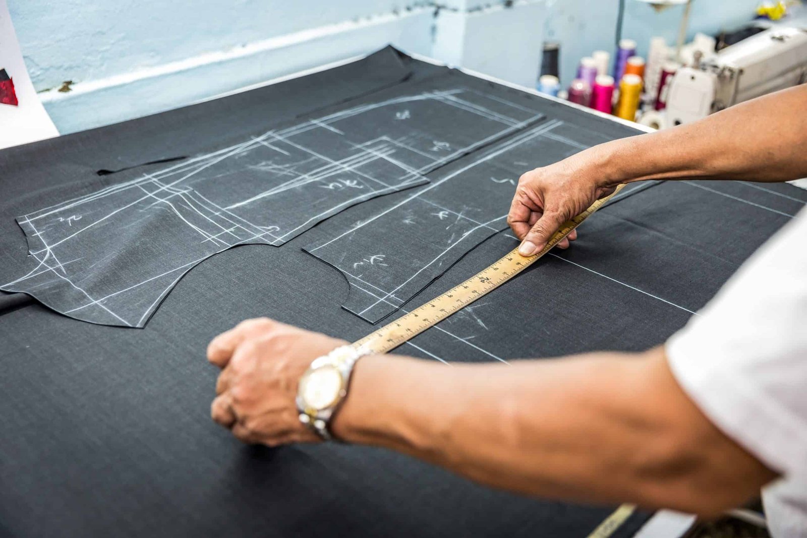 How To Start A Clothing Business With Buying Wholesale
