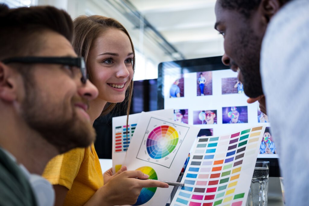 10 Best Clothing Manufacturers & Factories In The Uk