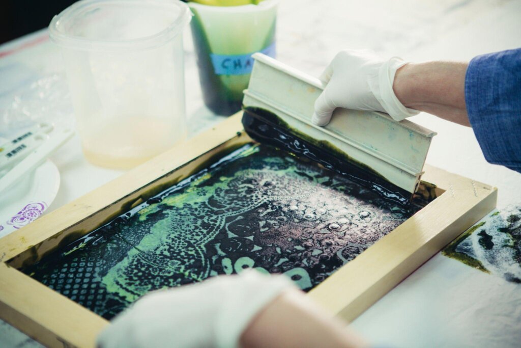 Embroidery Vs Screen Printing: Which Is Best To Customize