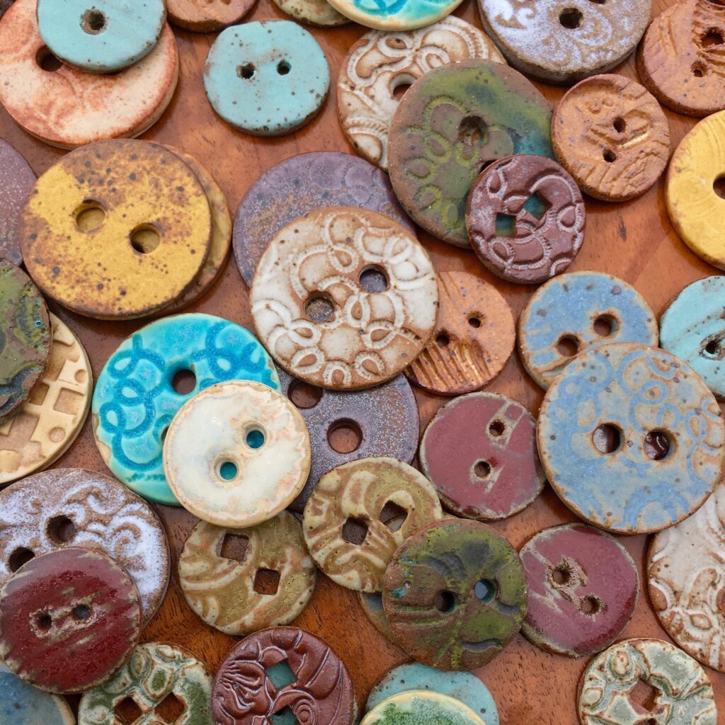 Exhaustive Guide To Buttons And 35 Types Of Buttons