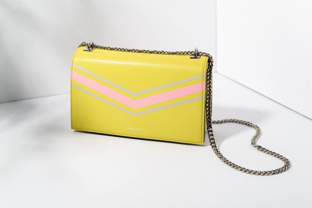A Few Tips You Should Take For Starting A Handbag Business
