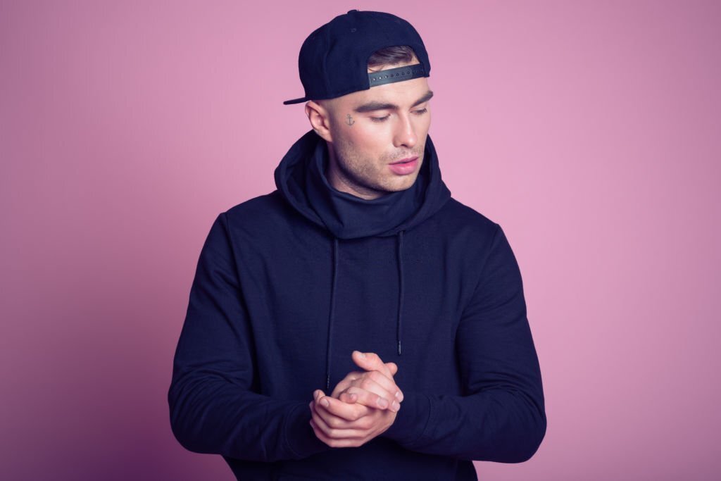 An Easy Guide To Learning How To Make A Custom Hoodie.